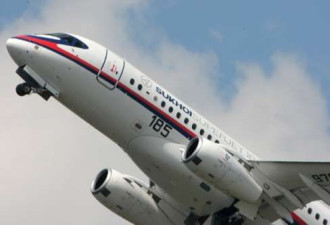 俄罗斯客机在印尼失踪 搜救行动展开
