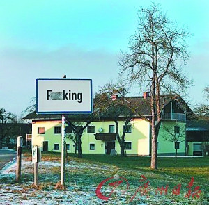 奥地利800年小镇名叫Fucking 不堪英美游客骚扰拟改名(图)