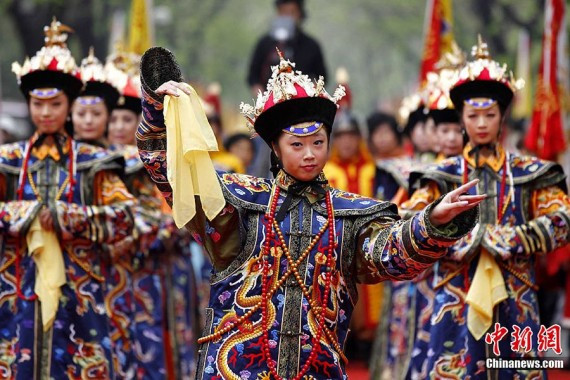 女性祭典&ldquo;祭蚕盛典&rdquo;重现北京北海公园先蚕坛(高清组图)