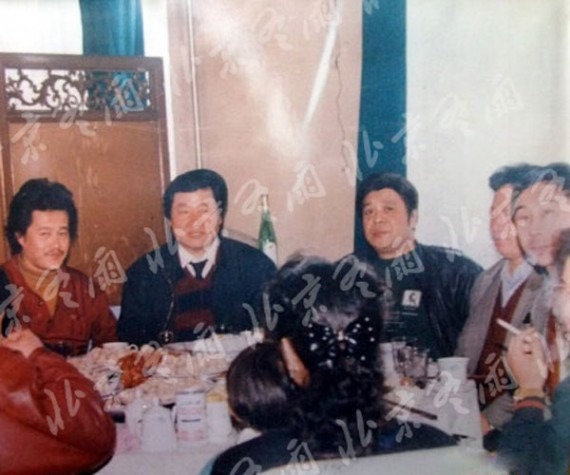 赵本山早年走红之前女人扮相曝光 比郭德纲妩媚多了(组图)