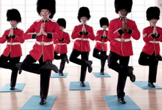 欢迎奥运 英国皇家卫队拍搞笑宣传片