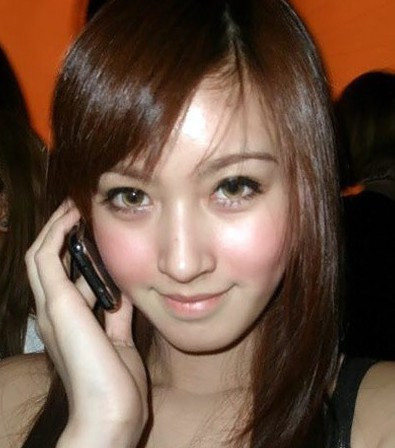 2012年度泰国人妖选美大赛火爆 揭背后辛酸(组图)