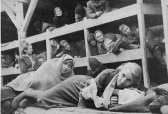 惨不忍睹：实拍纳粹集中营里的女人