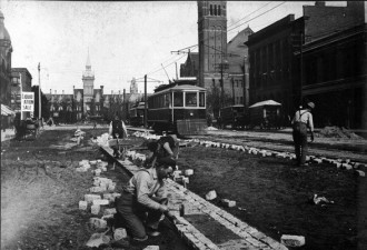 浓缩的多伦多历史：Spadina大街老照片