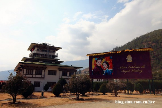 惊世骇俗八大怪 实拍：因巍峨群山隔断与外界交往的不丹