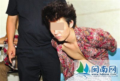 16岁少女因为做陪酒女遭男友虐殴 身体如被千刀刮(组图)