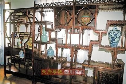 实拍国内电视节目主持人赵忠祥5亿豪宅内外景(组图)