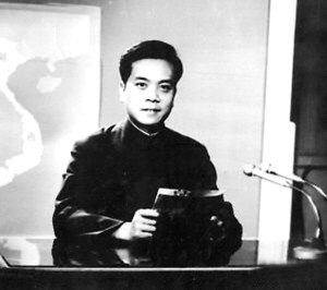 实拍国内电视节目主持人赵忠祥5亿豪宅内外景(组图)