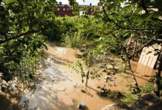 俄罗斯西南部暴雨洪水已致150人死亡
