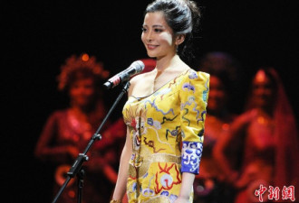 19岁韩裔大学生当选首届国际亚裔小姐