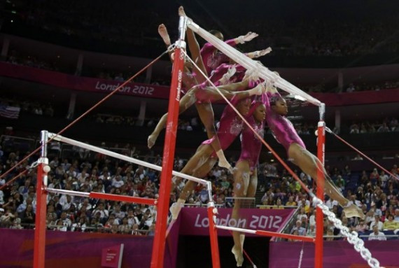 this-multiple-exposure-shot-captures-american-gold-medalist-gabby-douglas-on-the-uneven-bars