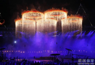 英国女王宣布奥运开幕 七人点燃主火炬