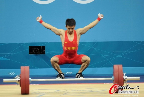 震惊！吴景彪情绪崩溃 连鞠三躬称夺银愧对国家(图文/视频)
