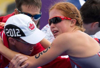 图：女铁人流泪比赛 称对不起加拿大
