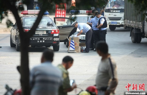 苏湘渝系列持枪抢劫案犯罪嫌疑人周克华今晨被击毙(组图)