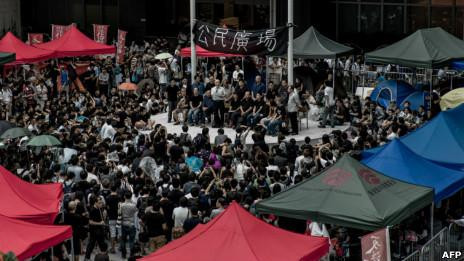 香港万人反国民教育大集会 发起全城黑衣日(组图)