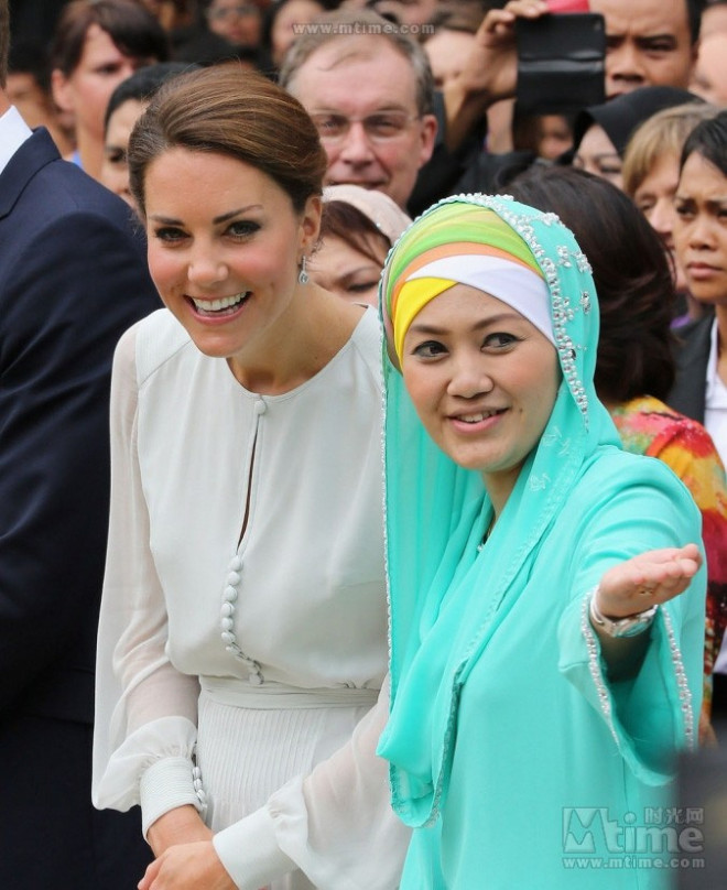凯特王妃造访马来西亚 刊登裸照杂志道歉(组图)