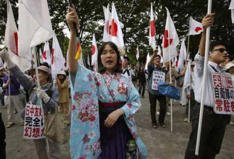 日右翼游行打出标语 要中国留学生滚