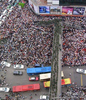 打砸抢烧 中国爆发40年来最剧烈反日潮 (多图)