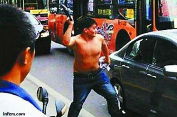 西安日系车主被砸伤案嫌犯:我是爱国 抵制日货(组图)