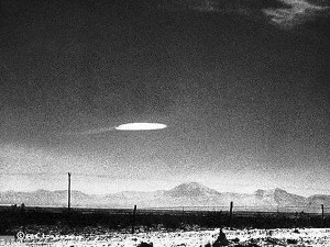 多名美空军前军官揭秘UFO 外星人或是怕地球细菌(组图)