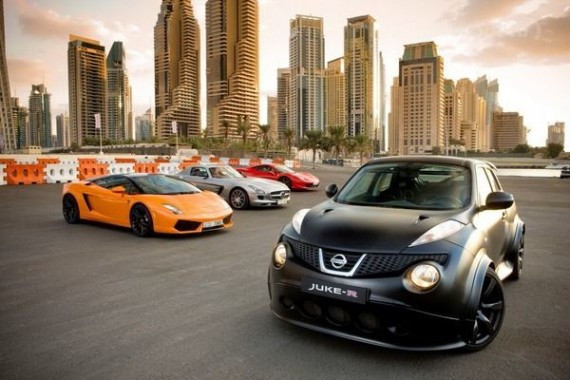 video-nissan-juke-r--1_600x0w