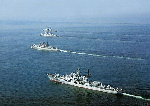 日共同社：7艘中国军舰穿过冲绳海域驶向太平洋(图)