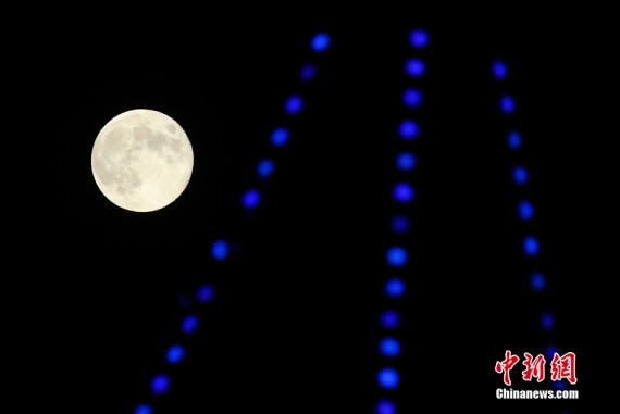 图集: 月是中秋分外明—图览中国各地美丽月景