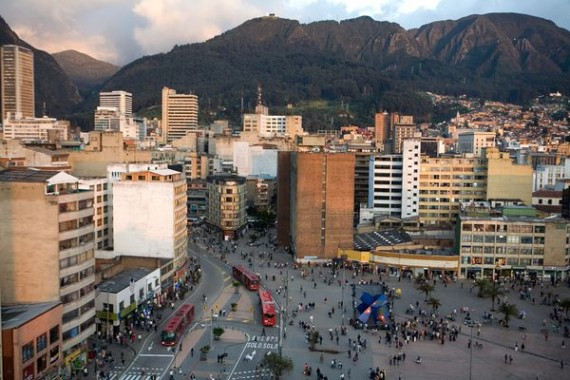 energy-car-free-cities-bogota_43620_600x450
