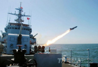 解放军大规模军演 传导弹瞄准美国航母