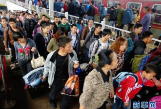 中国最长黄金周8天： 一半中国人出行