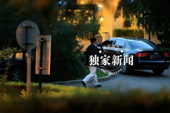 朱时茂北京东四环独会80后女子 打包剩饭 女方驾车(组图)