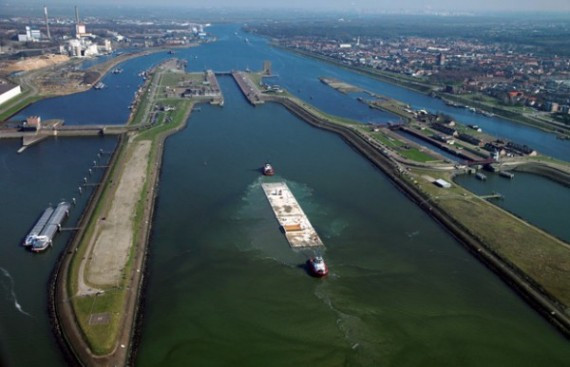P0545_2012NL