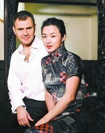 疑某女星变性手术过程曝光 揭变性艺人的辛酸往事(组图)