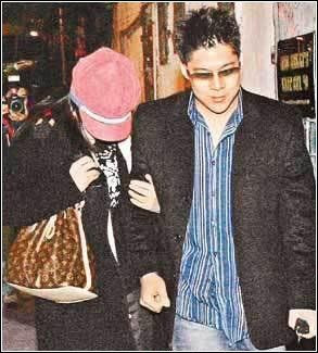 晶刚南沙婚宴主打中式牌 18日夫妻将"回门"保定(组图)