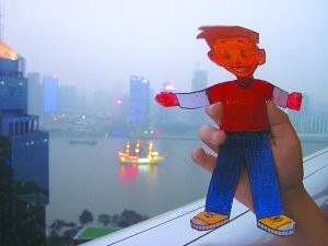 美国“狼妈”携子游学中国 在异域的生活以苦为乐(组图)