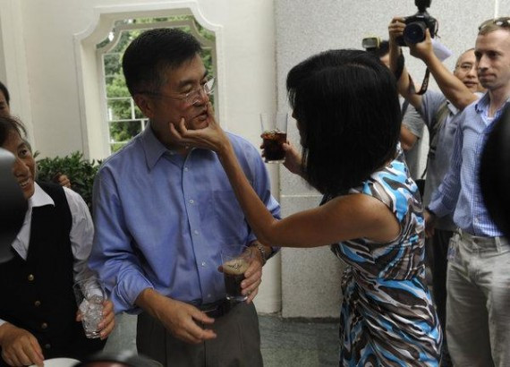 骆家辉的妻子李蒙：中国面孔的&ldquo;肯尼迪夫人&rdquo;(组图)