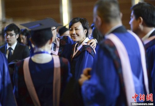 长江商学院成立十周年 众多女学员亮相(高清组图)