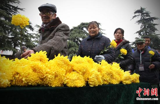 外媒:南京大屠杀75年 部分日本人睁眼说瞎话(组图)