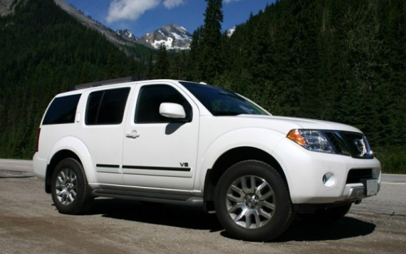 08_nissan_pathfinder_01