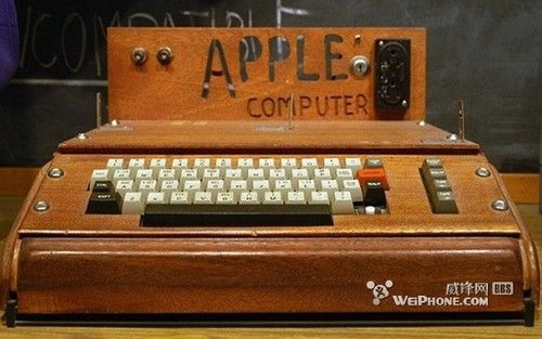 再创天价 古董苹果Apple I拍出64万美元(组图)