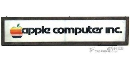 再创天价 古董苹果Apple I拍出64万美元(组图)