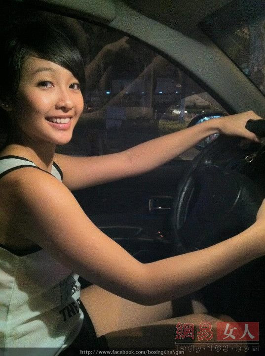 不敢置信!15岁越南拳击美女网络爆红 脸蛋正身材好(组图)
