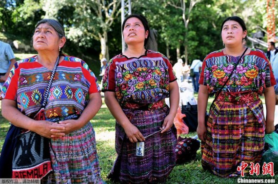 危地马拉玛雅人举行仪式 迎接白克顿周期新纪元(高清组图)