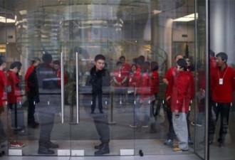 iiPhone5中国大卖 头3天售出200万部