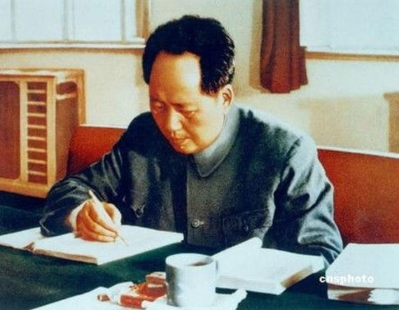 毛泽东中南海的“侍寝夫人” (组图)
