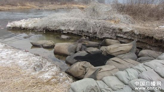 死亡之水！山西漳河苯胺泄漏污染 怀孕母羊饮水后流产(图)