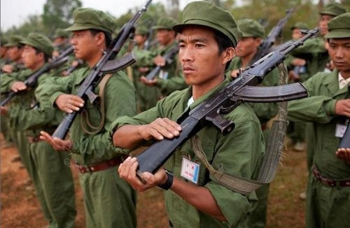 资料图:克钦独立武装的士兵。
