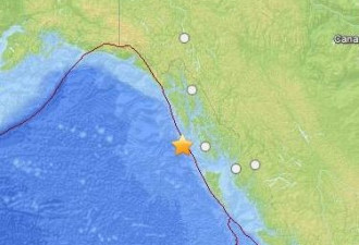 美国阿拉斯加近海地震引发当地海啸