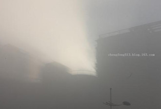 图：雾霾笼罩北京 太阳像一只手电筒
